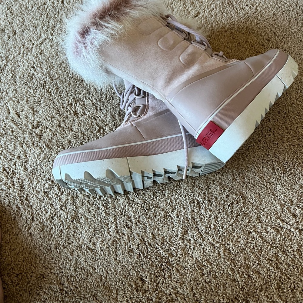 Sorel waterproof lace up boots - Picture 10 of 14